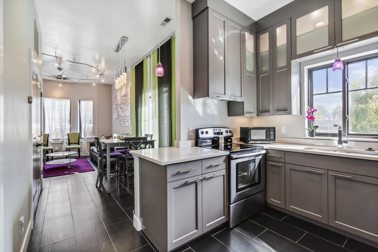 Aspenwood Manor Aparthotel Provo Eksteriør bilde