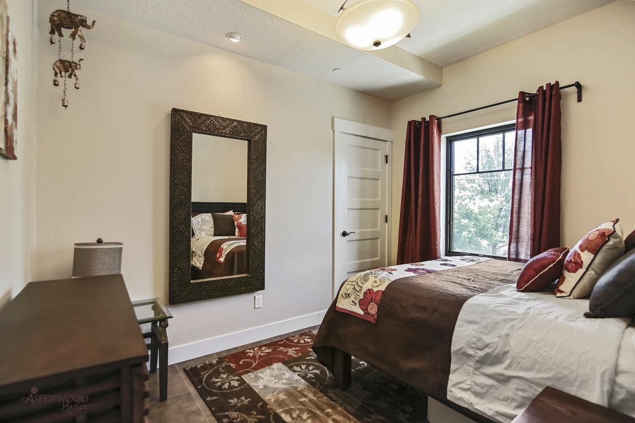 Aspenwood Manor Aparthotel Provo Eksteriør bilde